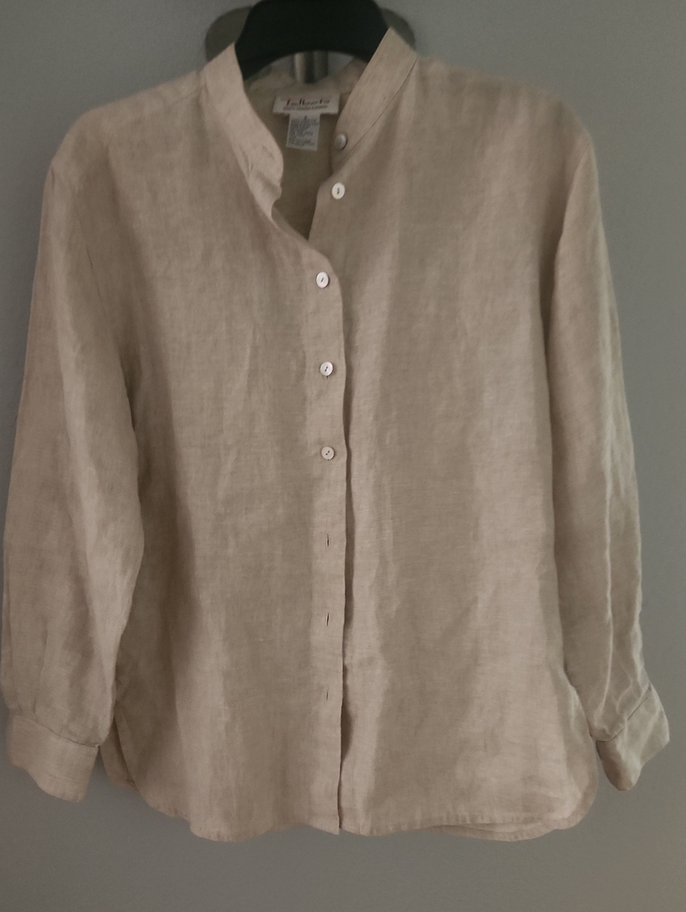 Talbots 100% Irish Linen Beige Button Up Long Sleeve Womens  Shirt Size 4